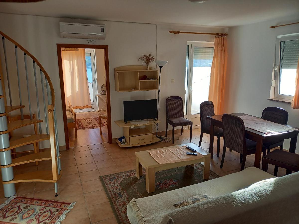 Apartman Supetarska Draga Apartment Ngoại thất bức ảnh
