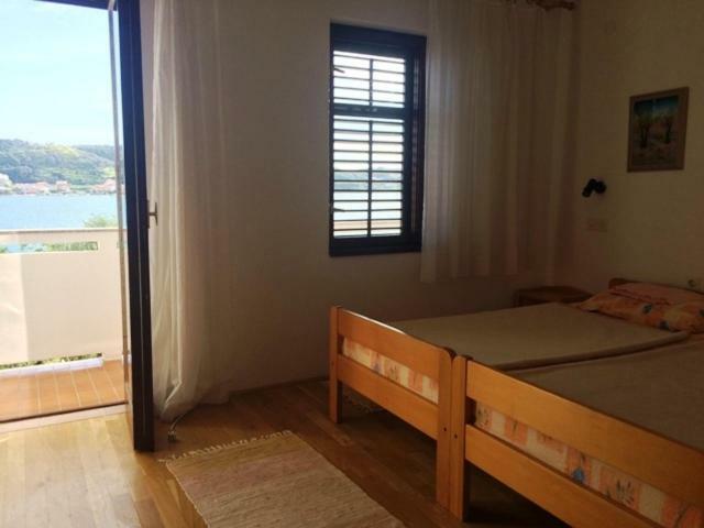 Apartman Supetarska Draga Ngoại thất bức ảnh
