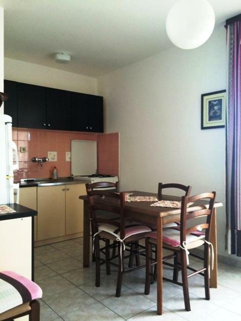 Apartman Supetarska Draga Apartment Ngoại thất bức ảnh