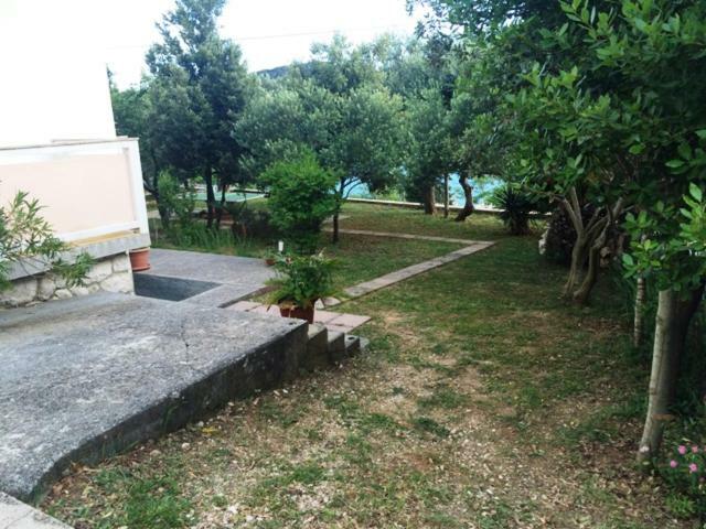 Apartman Supetarska Draga Apartment Ngoại thất bức ảnh